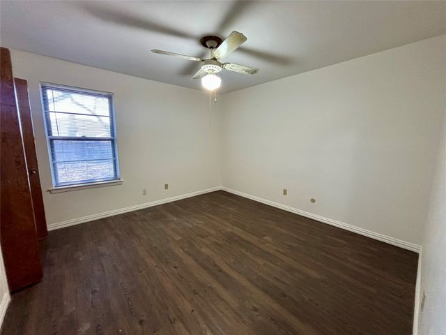 1602 Carla Avenue, Arlington, TX 76014