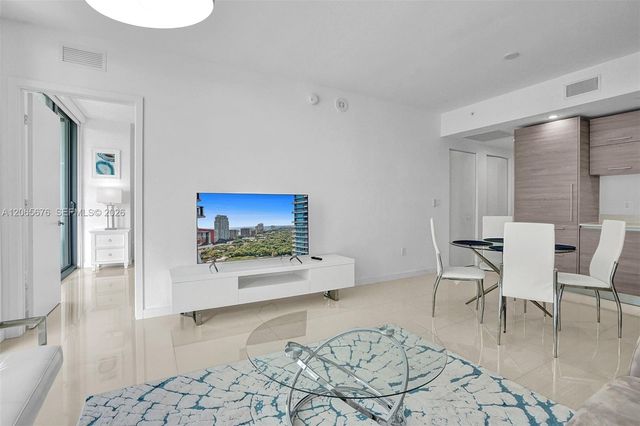 1300 S Miami Ave 2608, Miami, FL 33130
