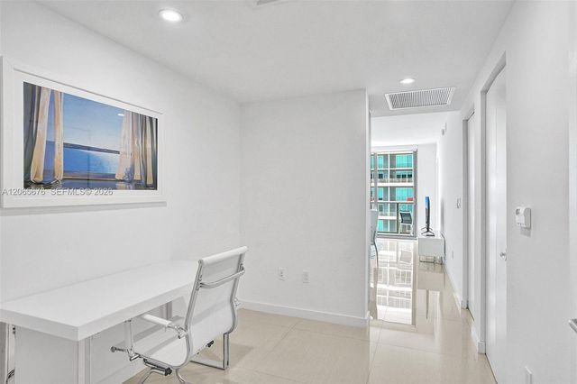 1300 S Miami Ave 2608, Miami, FL 33130