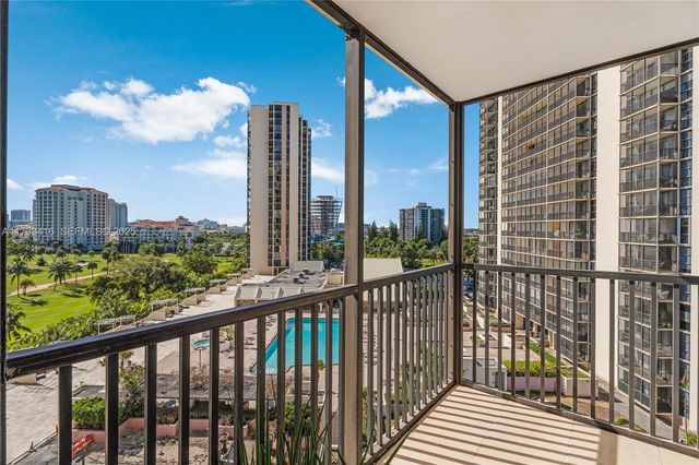 20379 W Country Club Drive 939, Miami, FL 33180