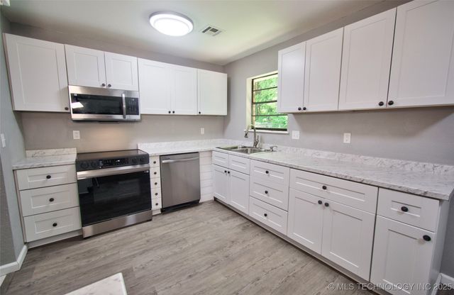 1619 Quail Run, Muskogee, OK 74403