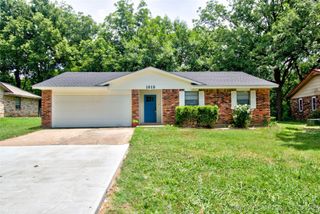 1619 Quail Run, Muskogee, OK 74403