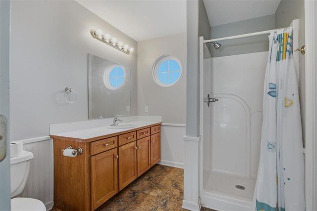 4904 Bayview Ln Lane, Lake Charles, LA 70605