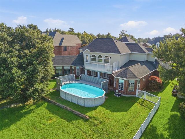 4904 Bayview Ln Lane, Lake Charles, LA 70605