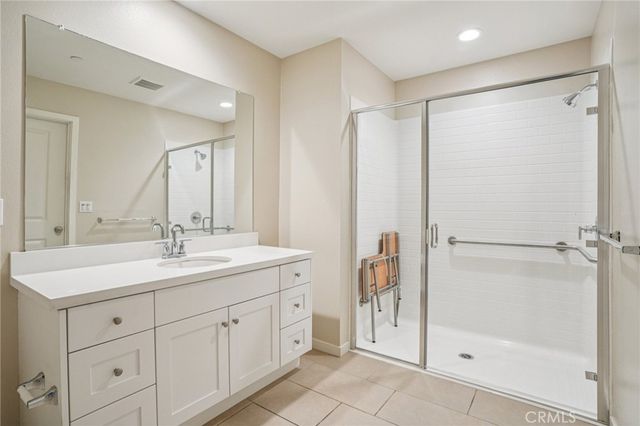 143 Frame, Irvine, CA 92618
