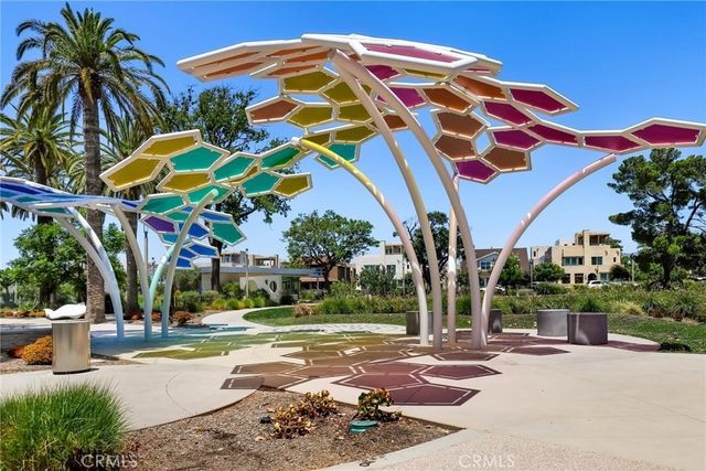 143 Frame, Irvine, CA 92618