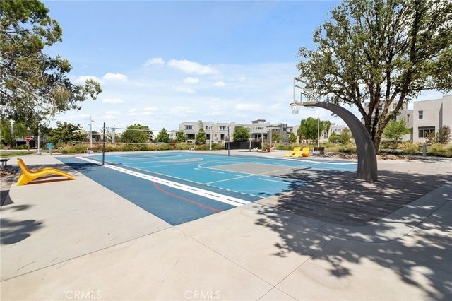 143 Frame, Irvine, CA 92618