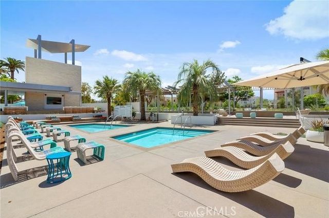 143 Frame, Irvine, CA 92618