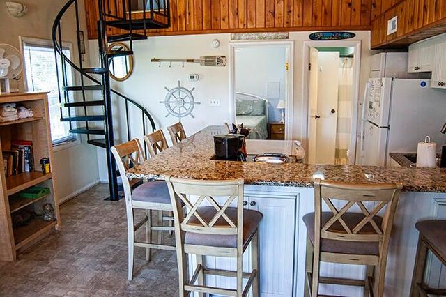 259 Sea Cloud Circle, Edisto Island, SC 29438