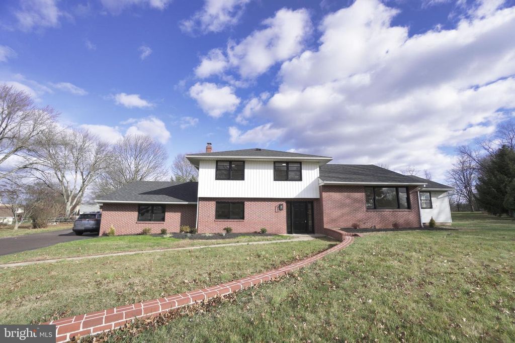 937 GENERAL NASH DR, Lansdale, PA 19446