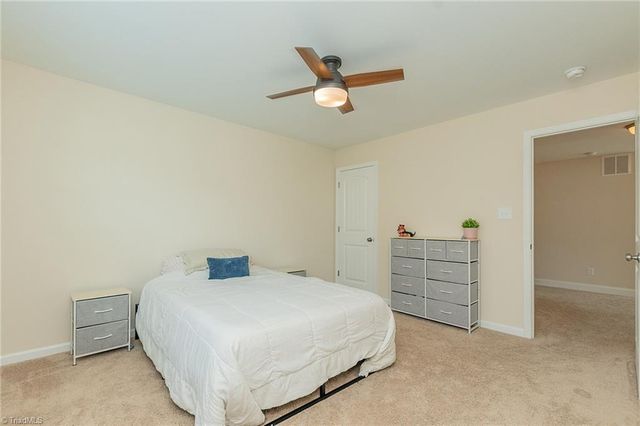 1837 Deveron Court, Kernersville, NC 27284