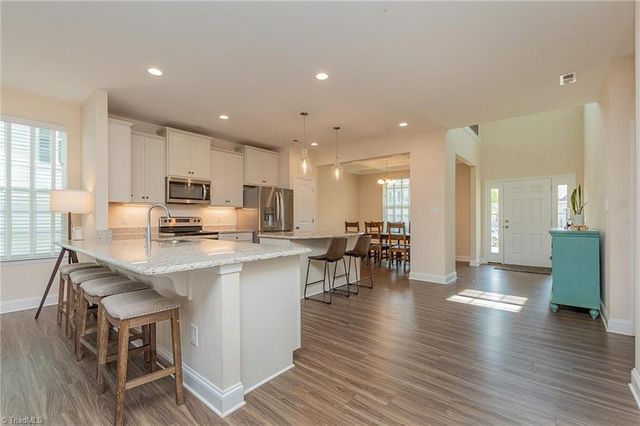 1837 Deveron Court, Kernersville, NC 27284