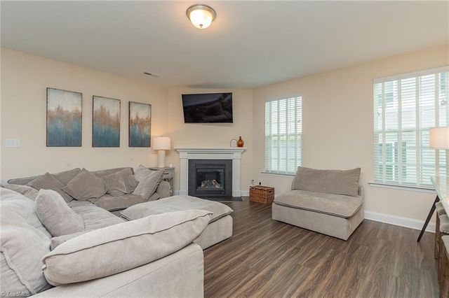 1837 Deveron Court, Kernersville, NC 27284