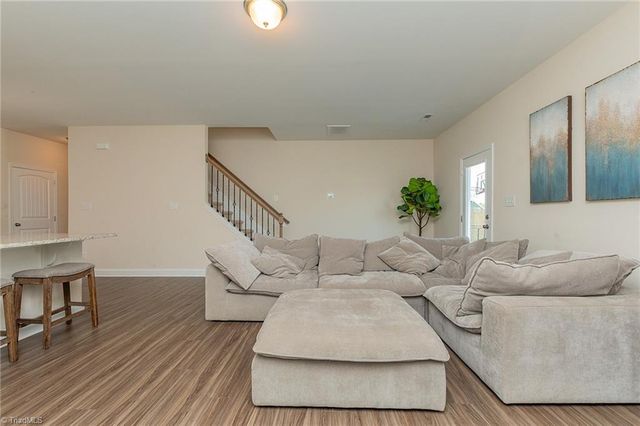 1837 Deveron Court, Kernersville, NC 27284