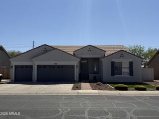 155 E LIBERTY Lane, Gilbert, AZ 85296