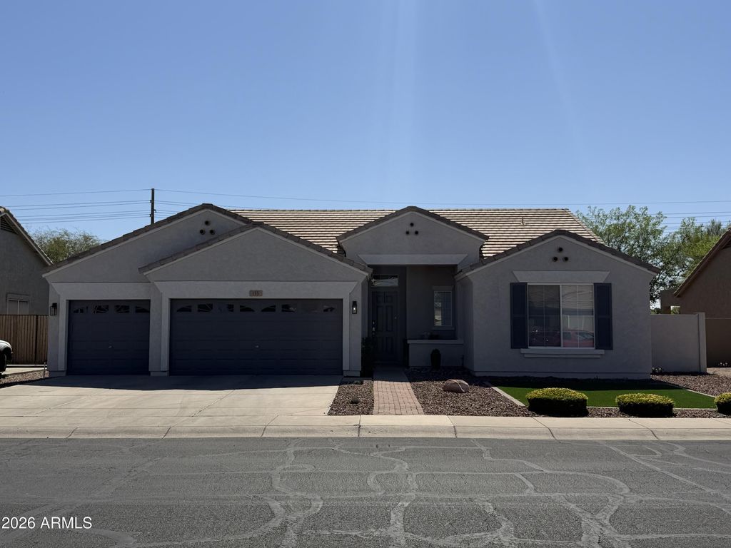 155 E LIBERTY Lane, Gilbert, AZ 85296