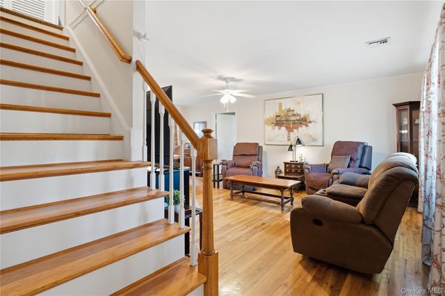 790 Woodside Drive, Wantagh, NY 11793