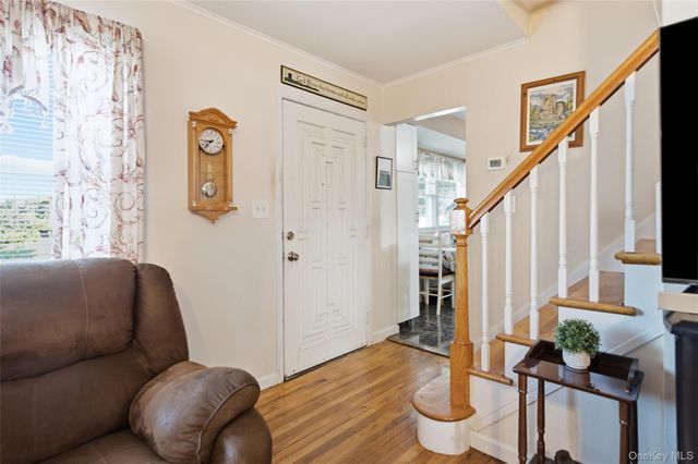 790 Woodside Drive, Wantagh, NY 11793