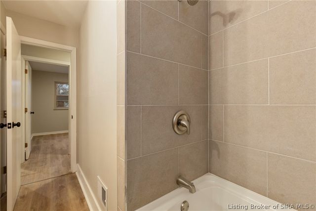 638 Georgian Avenue, Sellersburg, IN 47172