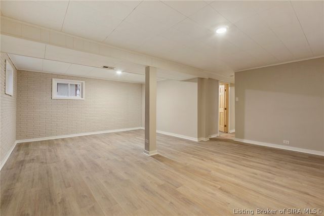 638 Georgian Avenue, Sellersburg, IN 47172