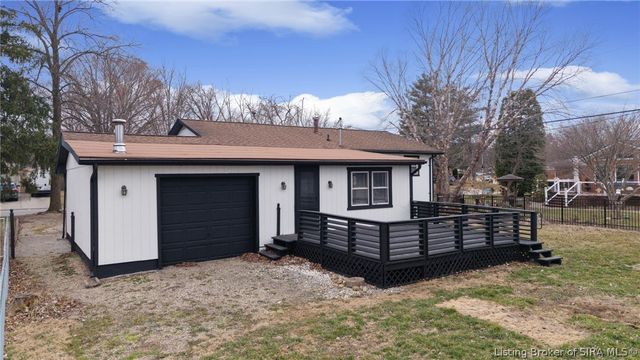 638 Georgian Avenue, Sellersburg, IN 47172