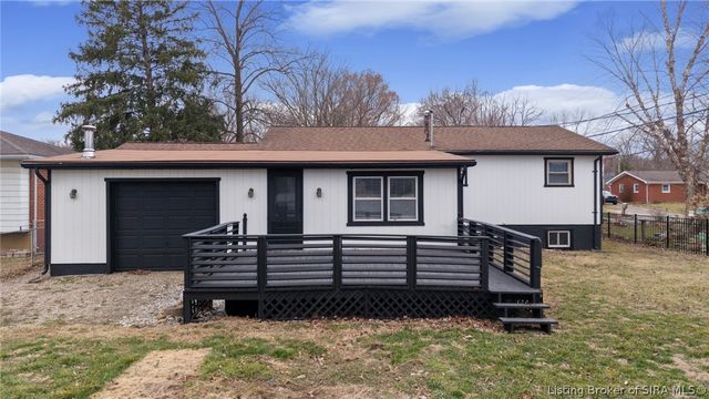 638 Georgian Avenue, Sellersburg, IN 47172