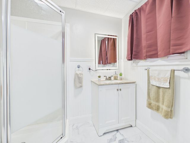 1414 W Main St, Milton, WV 25541