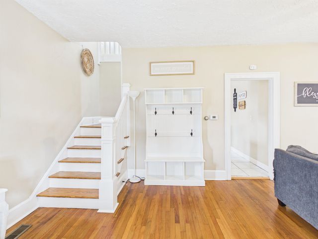 1414 W Main St, Milton, WV 25541