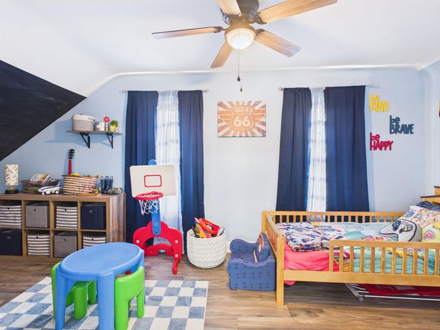 1414 W Main St, Milton, WV 25541