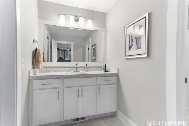 6728 Arlene Drive, Hudsonville, MI 49426