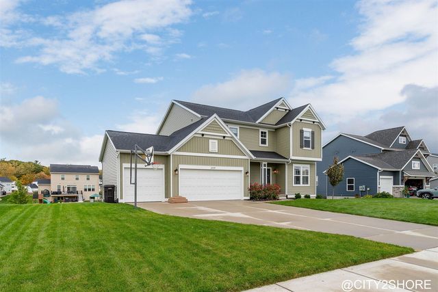 6728 Arlene Drive, Hudsonville, MI 49426