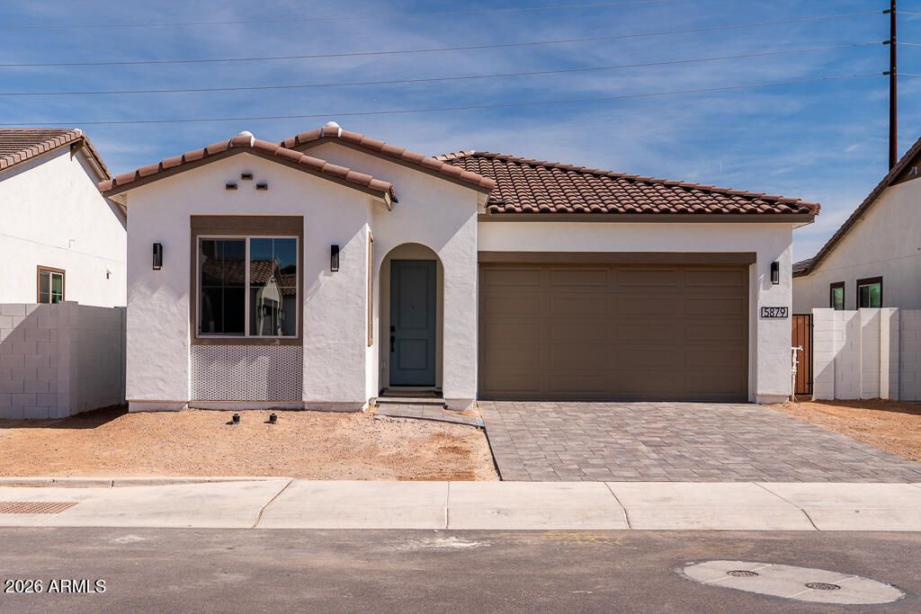 Image 1 of property listing at 5879 S RED ROCK Street, Gilbert, AZ 85298