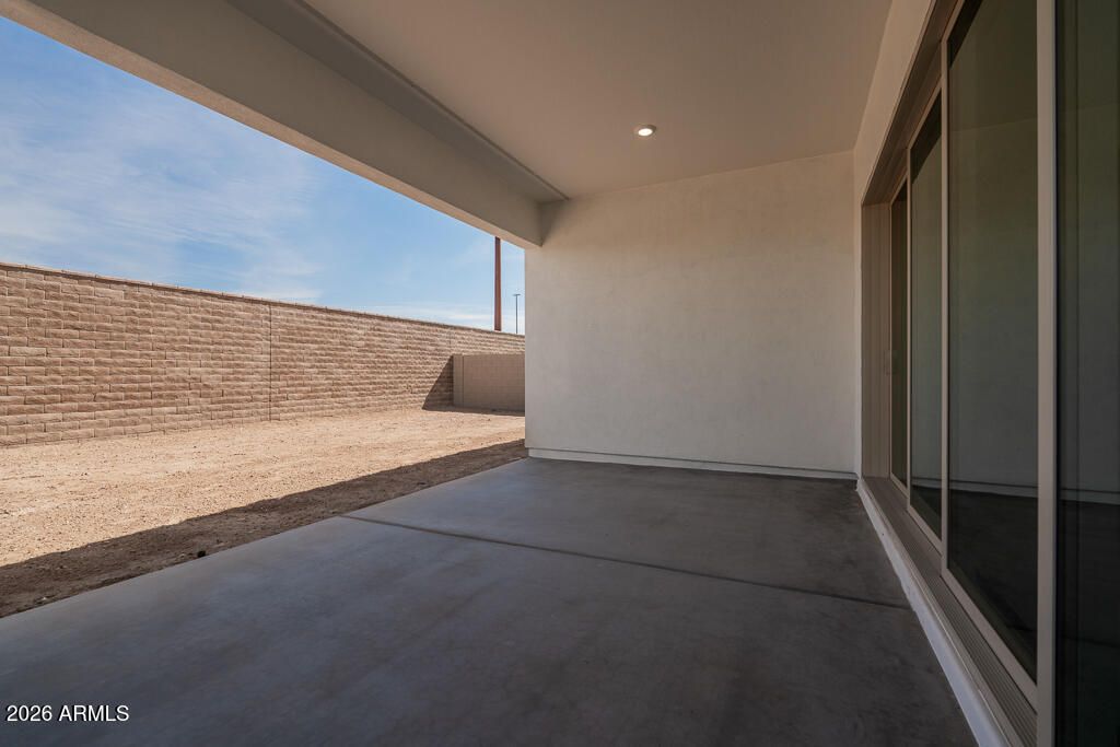 Image 15 of property listing at 5879 S RED ROCK Street, Gilbert, AZ 85298