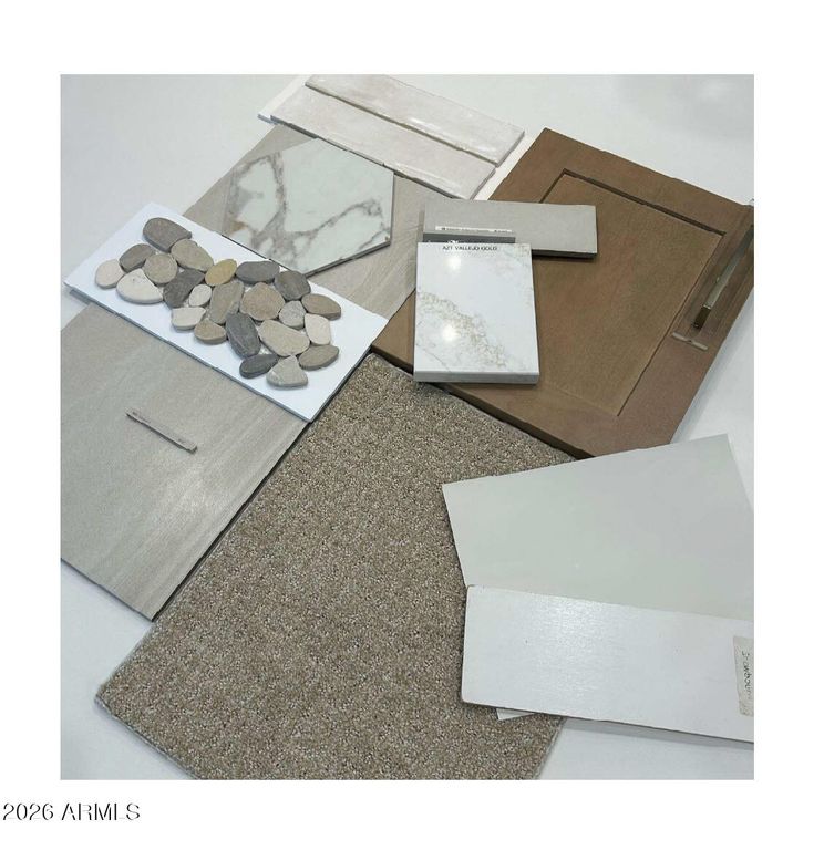 Image 18 of property listing at 5879 S RED ROCK Street, Gilbert, AZ 85298