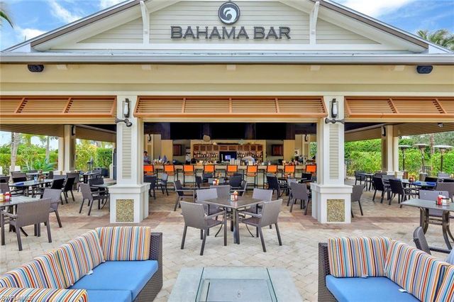 9345 Terresina DR, Naples, FL 34119