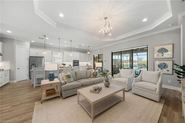 9345 Terresina DR, Naples, FL 34119