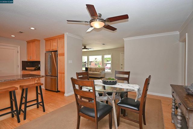 1013 Pleasant Valley Dr, Pleasant Hill, CA 94523