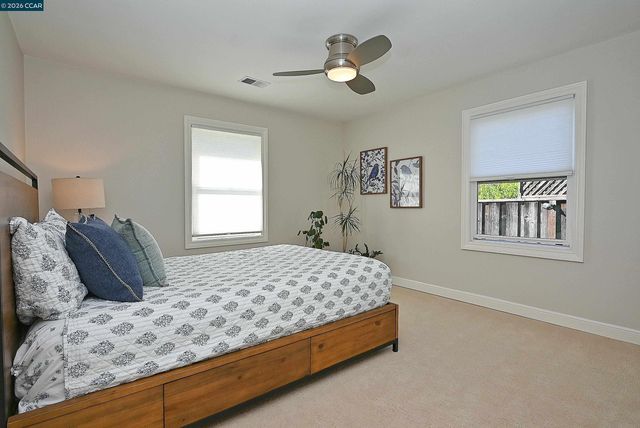 1013 Pleasant Valley Dr, Pleasant Hill, CA 94523