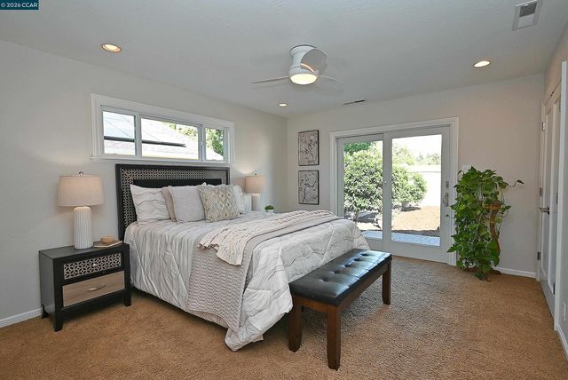 1013 Pleasant Valley Dr, Pleasant Hill, CA 94523