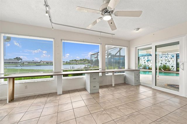 1811 MILFORD CIRCLE, Sun City Center, FL 33573