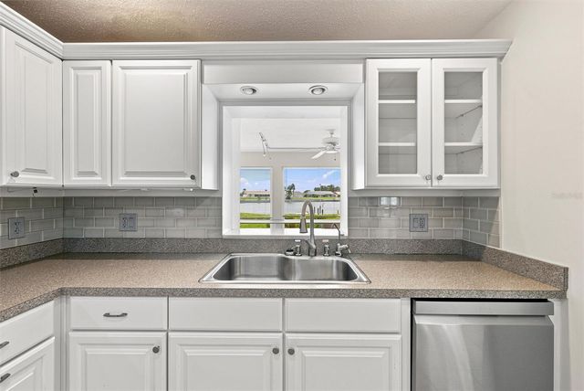 1811 MILFORD CIRCLE, Sun City Center, FL 33573