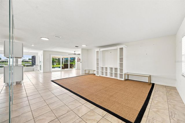 1811 MILFORD CIRCLE, Sun City Center, FL 33573