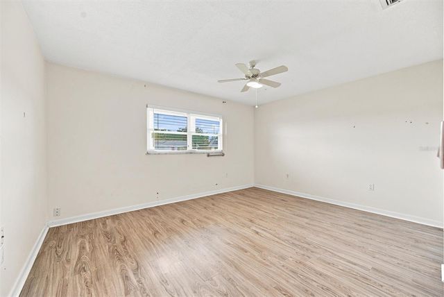 1811 MILFORD CIRCLE, Sun City Center, FL 33573