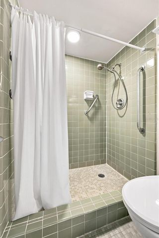 1811 MILFORD CIRCLE, Sun City Center, FL 33573