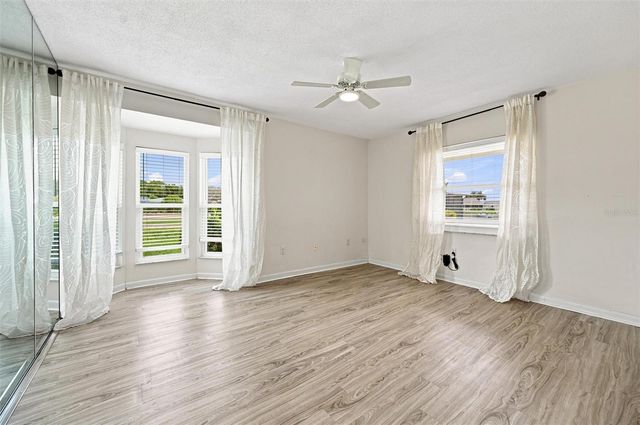 1811 MILFORD CIRCLE, Sun City Center, FL 33573