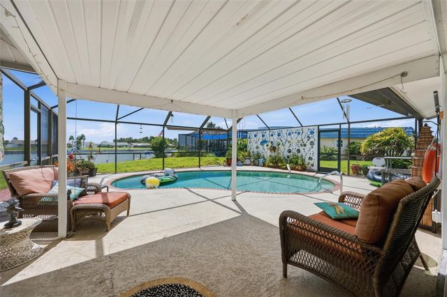 1811 MILFORD CIRCLE, Sun City Center, FL 33573