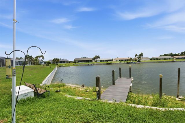 1811 MILFORD CIRCLE, Sun City Center, FL 33573