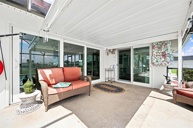 1811 MILFORD CIRCLE, Sun City Center, FL 33573