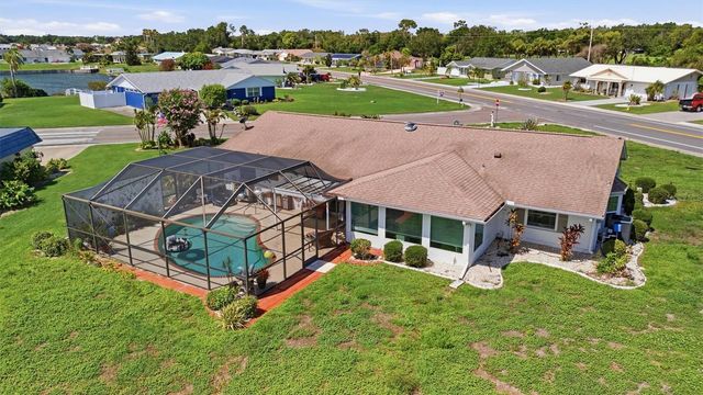 1811 MILFORD CIRCLE, Sun City Center, FL 33573
