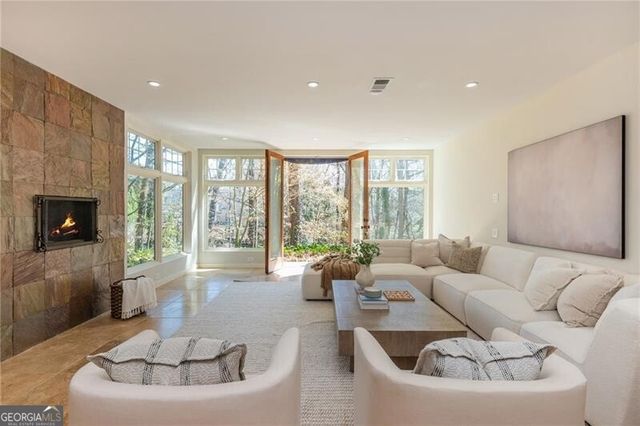 3197 Laramie Drive SE, Atlanta, GA 30339